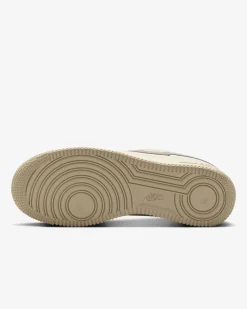 Women Nike Sneakers-Air Force 1 ’07 Womens