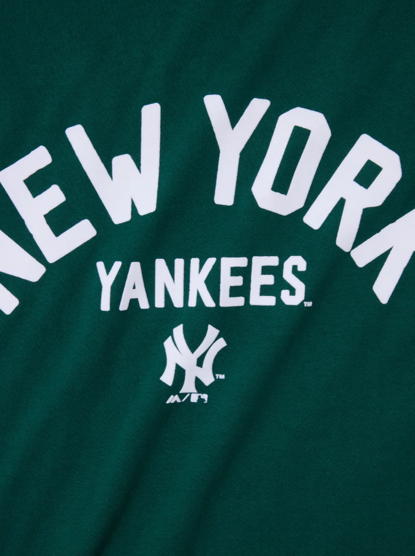 Majestic Tees & Singlets-Arch Vintage Yankees Tee