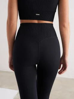 Women Aimn Performance|Tights-Black Limitless Seamless Tights