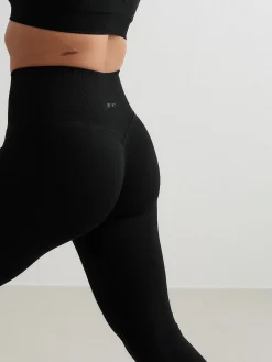 Women Aimn Training|Performance-Black Shape Seamless Tights