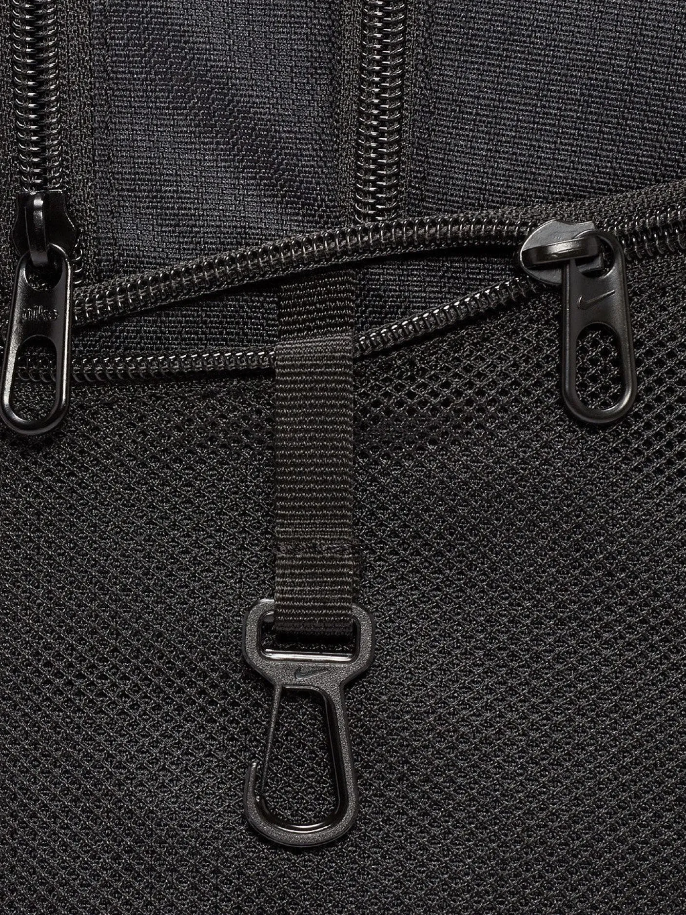 Nike Bags-Brasilia 9.5 BP 24L - Black/White