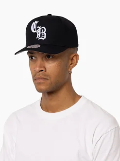 Mitchell & Ness Caps & Hats-Chicago Bulls Monogram Pro Pinch Snapback