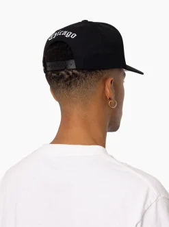 Mitchell & Ness Caps & Hats-Chicago Bulls Monogram Pro Pinch Snapback