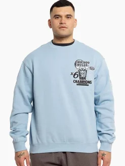 Mitchell & Ness Hoodies & Crews-Chicago Bulls UNC Champions Crew