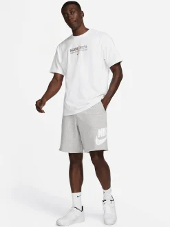 Nike Shorts-Club Alumni French Terry Shorts
