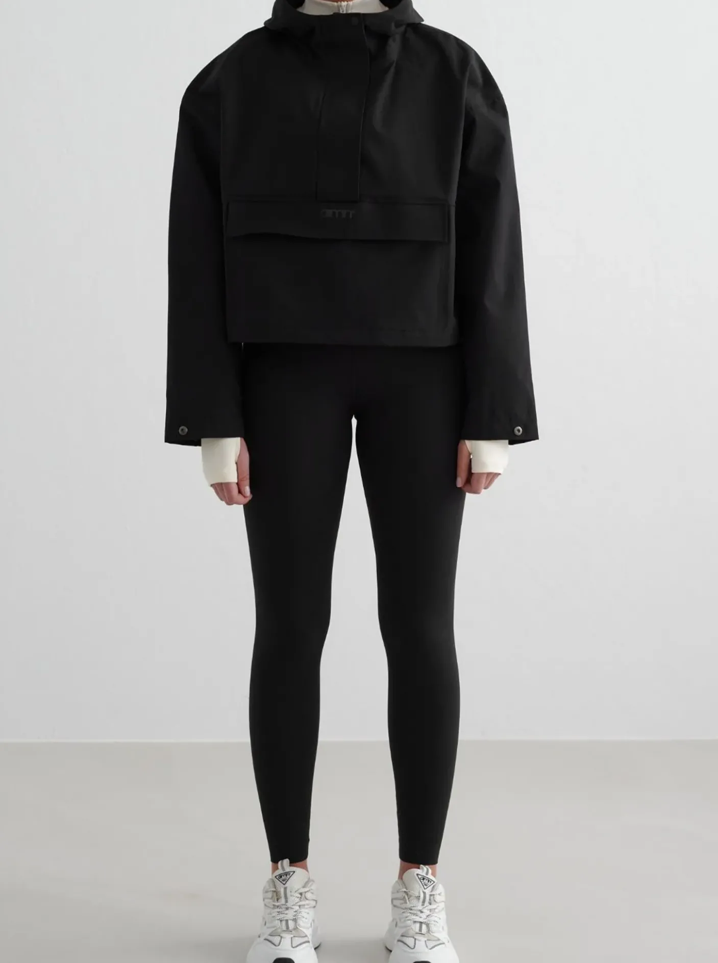 Women Aimn Jackets-Cropped Waterproof Anorak