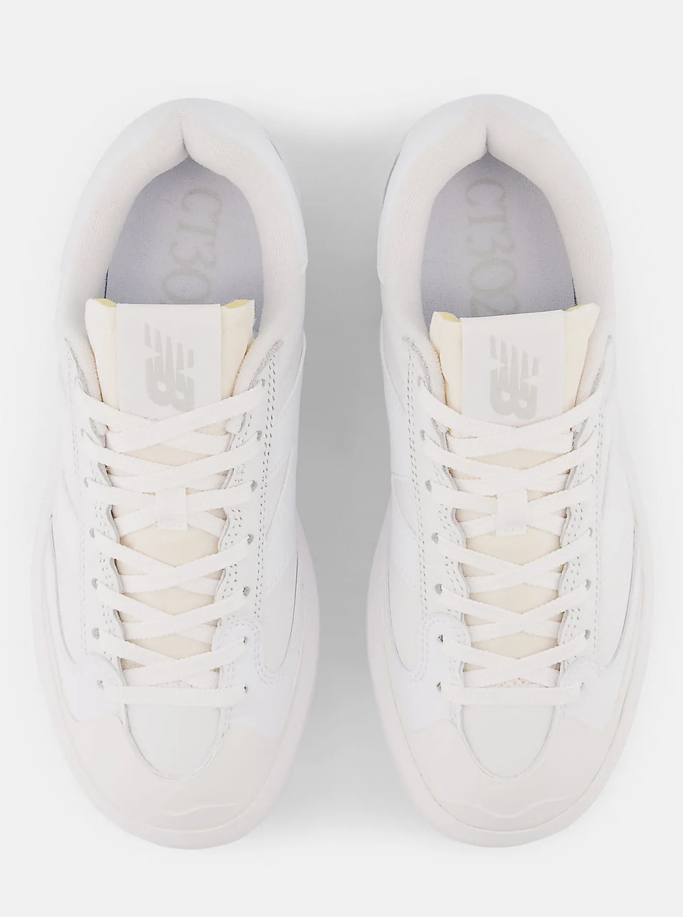 Women New Balance Sneakers|Sneakers-CT302 Unisex
