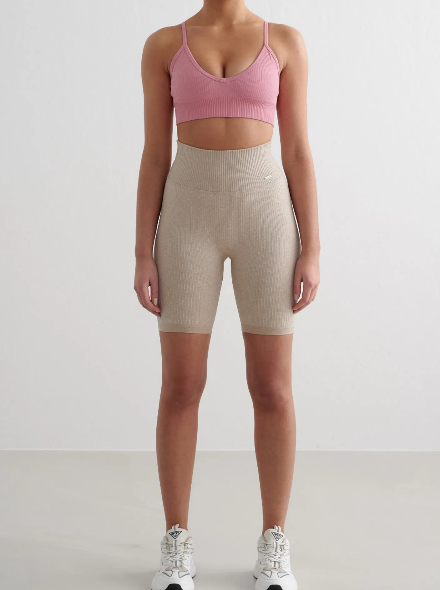 Women Aimn Performance|Sports Bras-Desert Rose Ribbed Seamless Deep Cut Bra