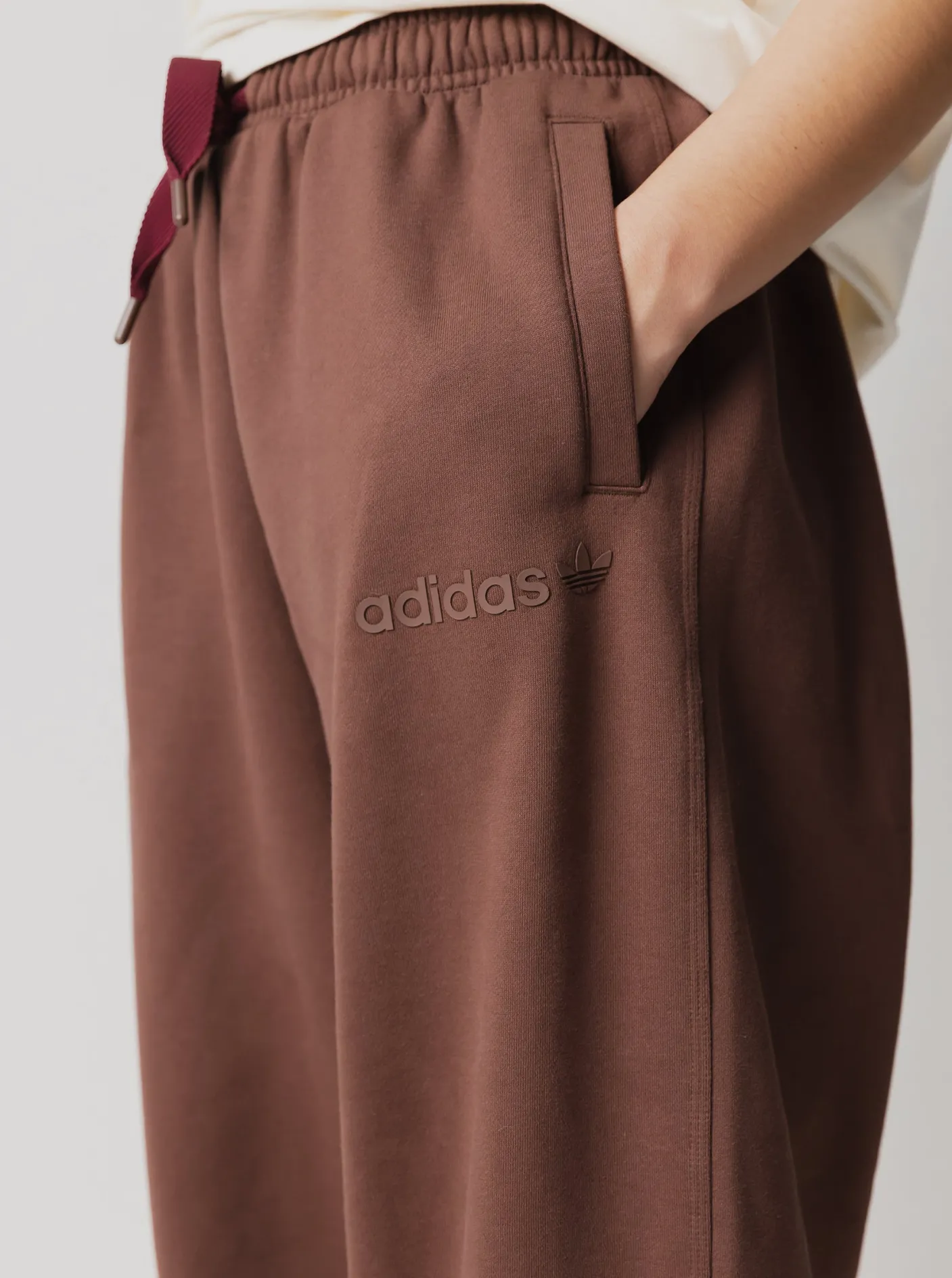 Women adidas Originals Pants & Sweats-Essentials Linear Oversized Jogger