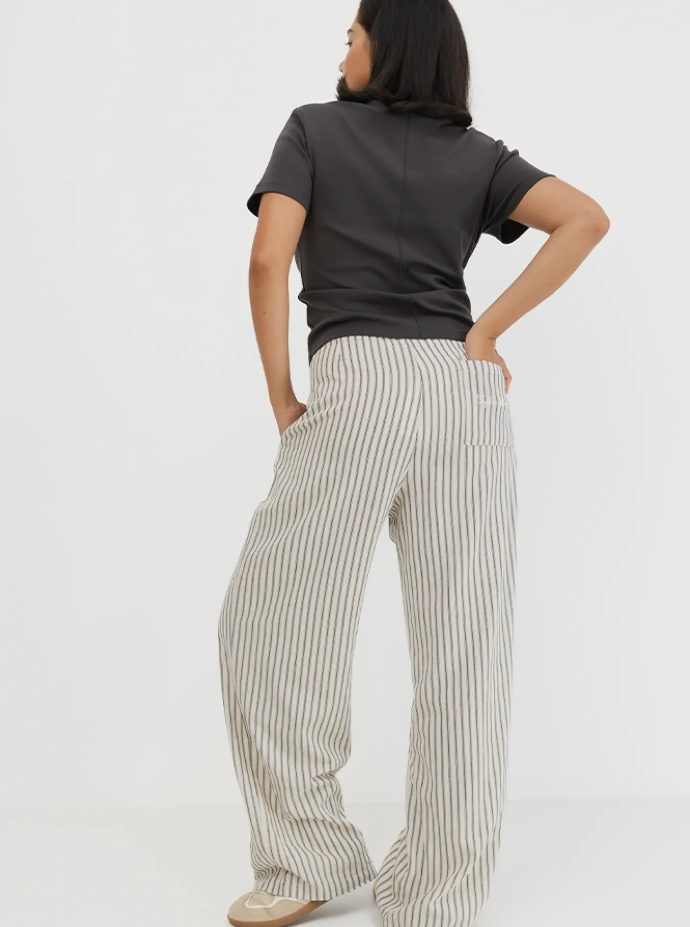 Women Taylor Sport Pants & Sweats-Everyday Pant In Pinstripe