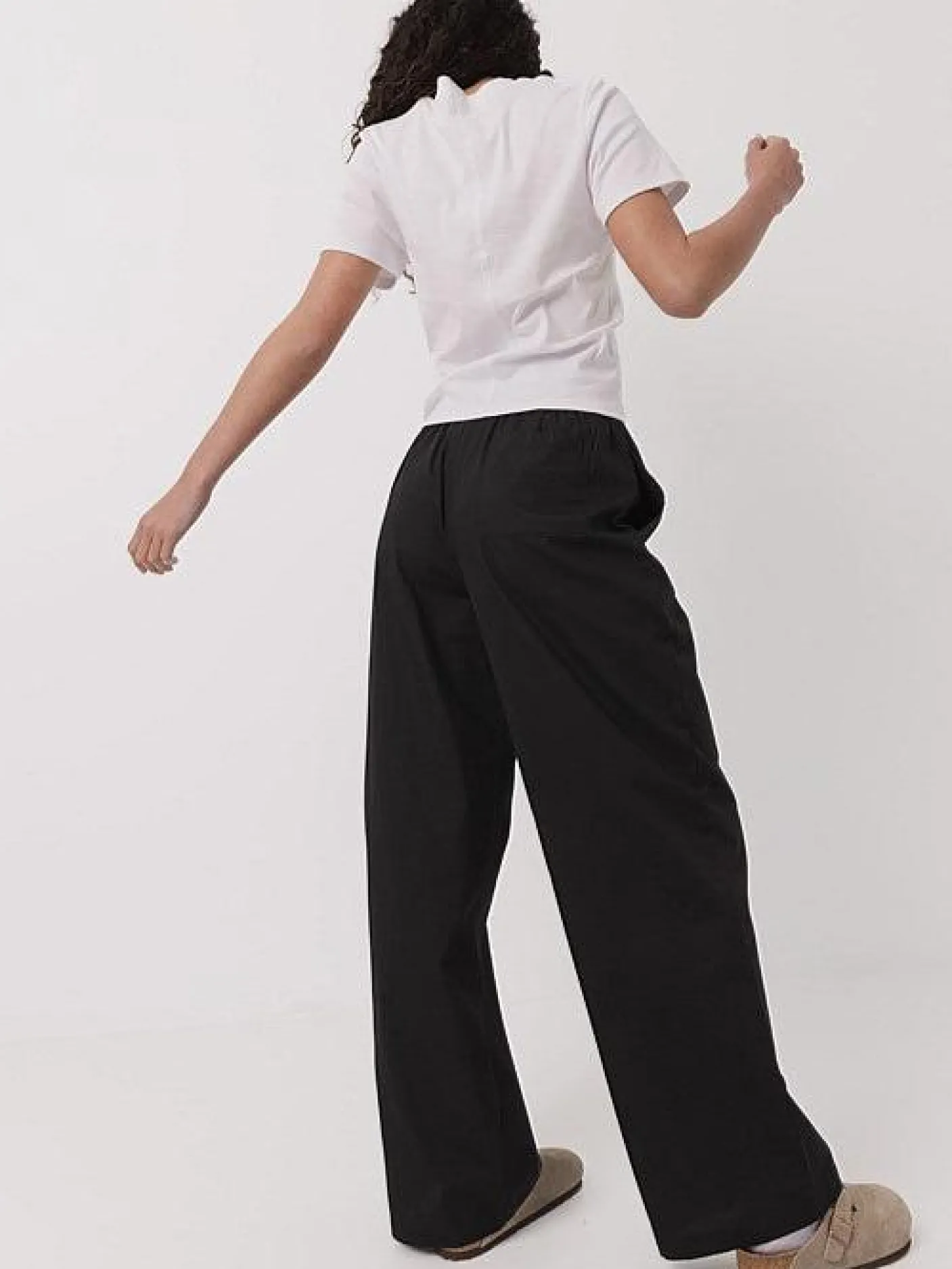 Women Taylor Sport Pants & Sweats-Everyday Pants in Black