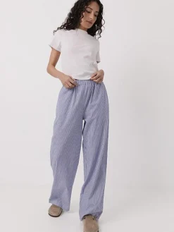 Women Taylor Sport Pants & Sweats-Everyday Pants in Blue Stripe