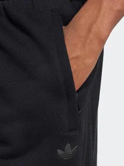 adidas Originals Shorts-Field Issue Essentials Shorts Mens