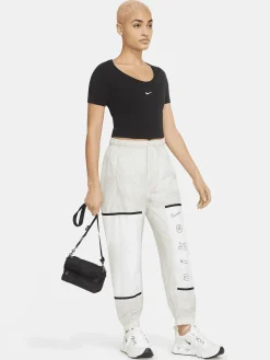 Nike Bags-Futura Luxe Crossbody Bag (1L)
