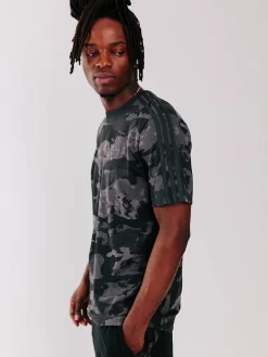 adidas Originals Tees & Singlets-Graphics Camo Tee