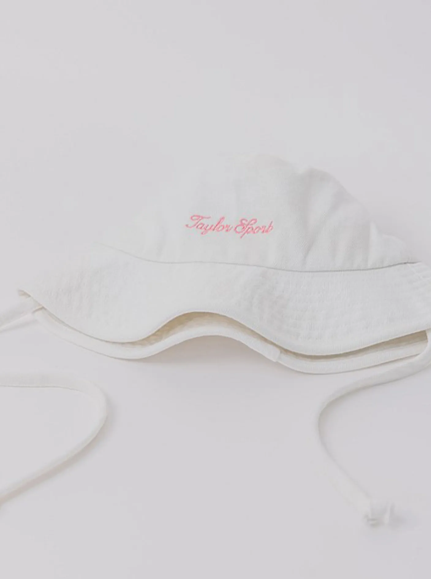 Taylor Sport Caps & Hats-Holiday Bucket Hat in Off White