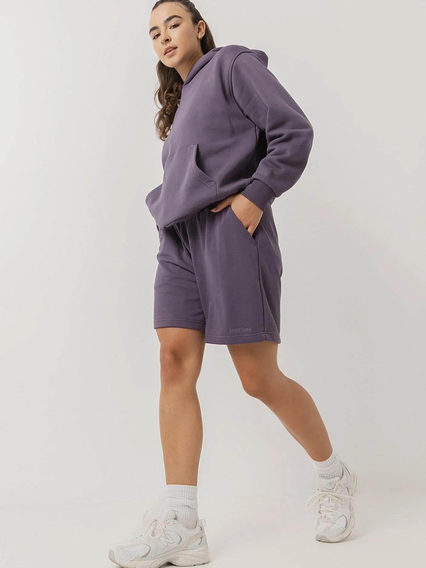 Women Taylor Sport Shorts-Lounge Short in Blackberry