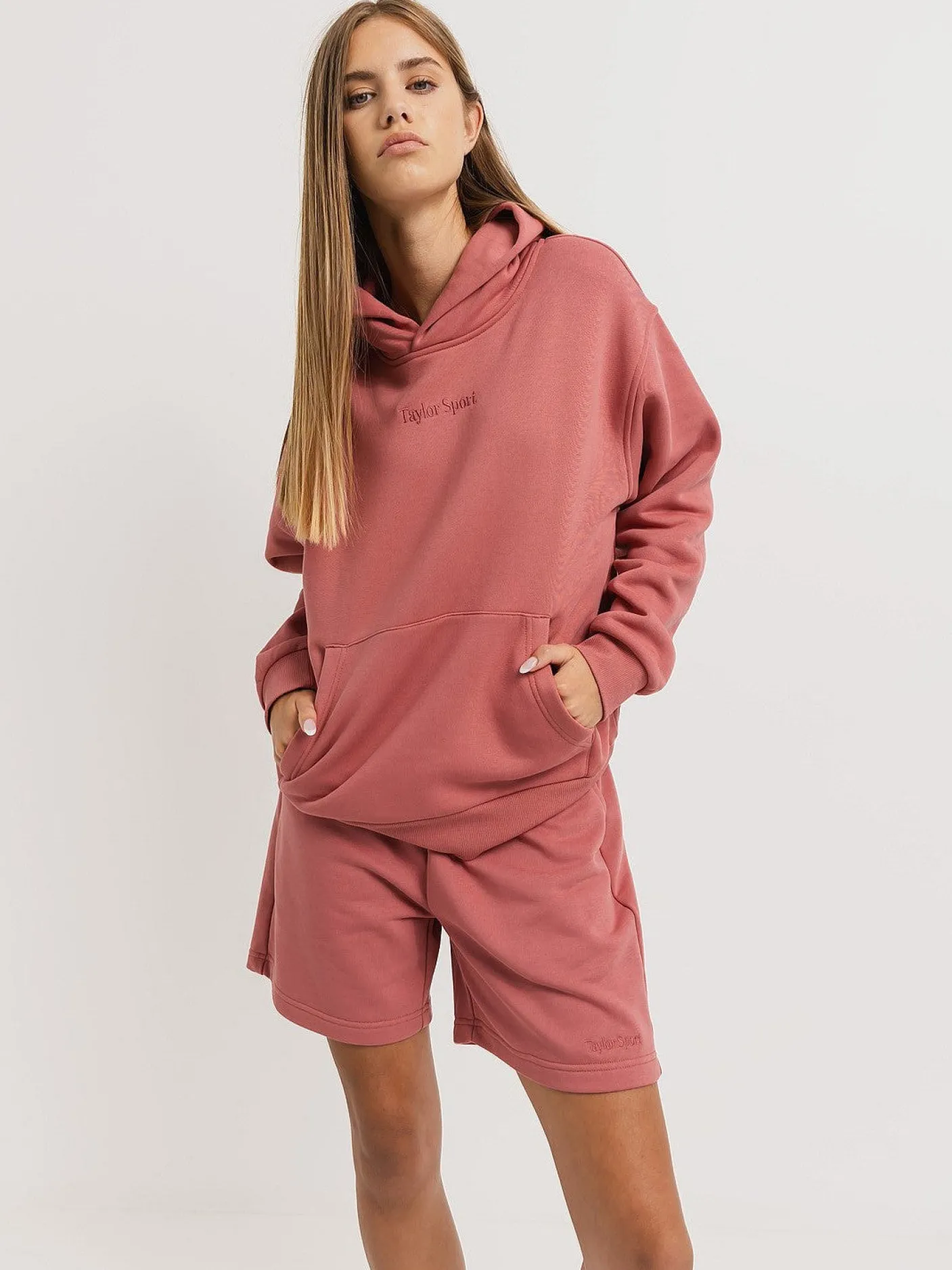 Women Taylor Sport Shorts-Lounge Short In Chilli