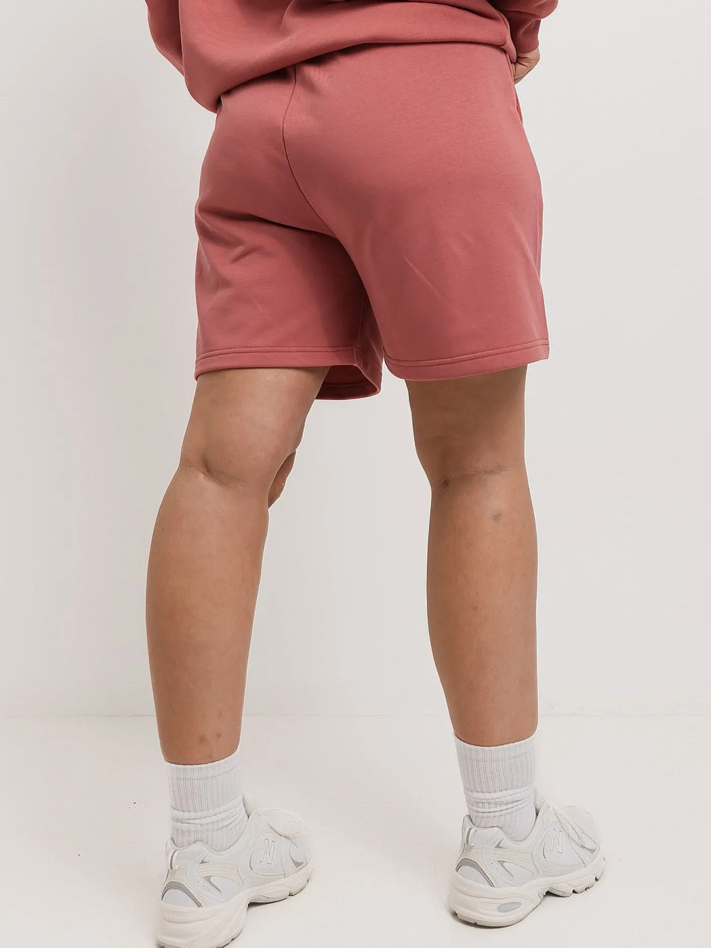 Women Taylor Sport Shorts-Lounge Short In Chilli