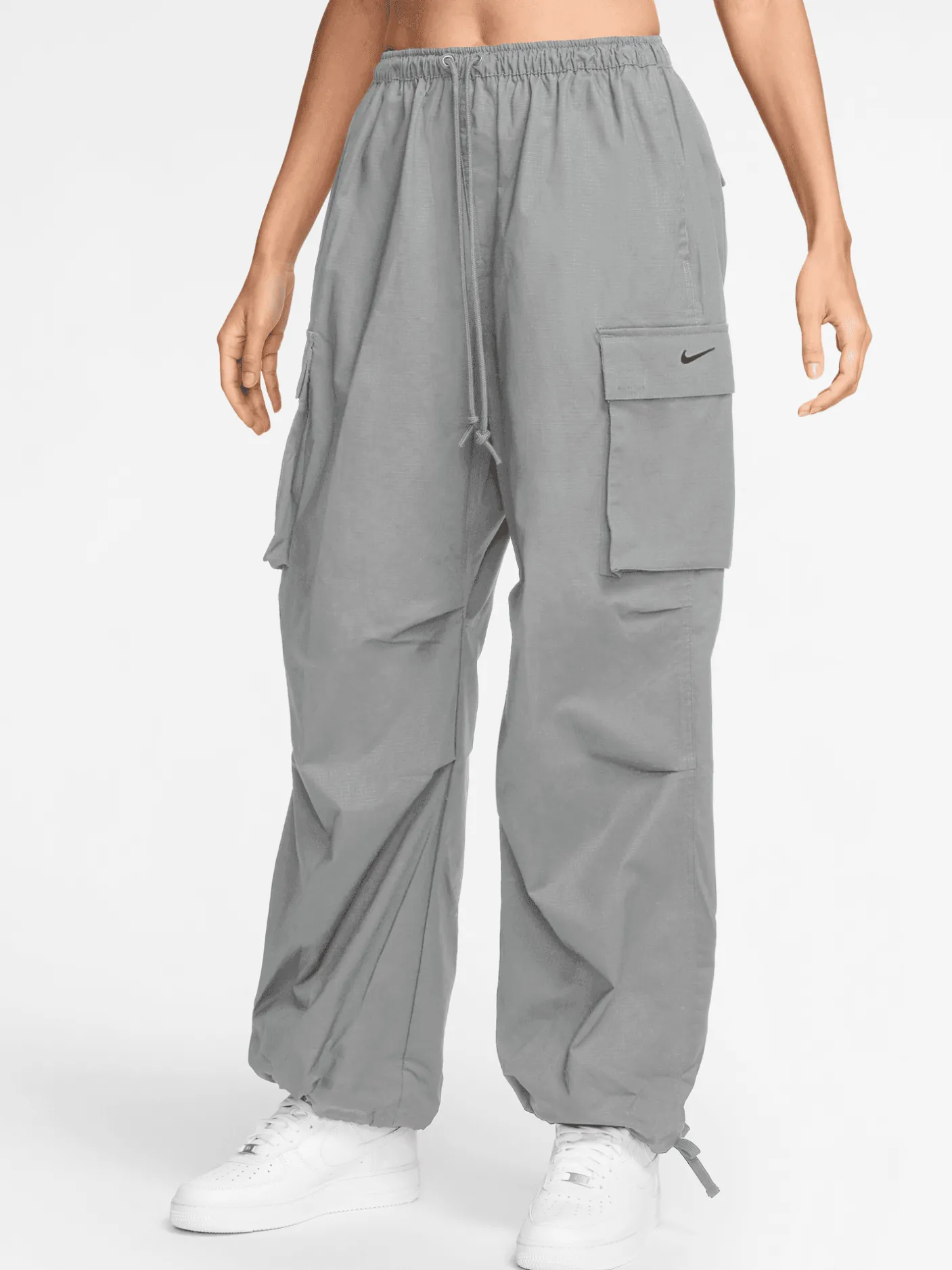 Women Nike Pants & Sweats-Mid-Rise Oversized Cargo Trousers