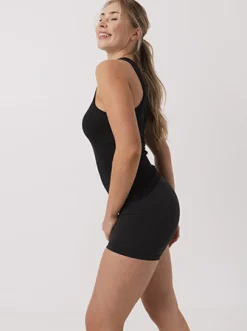 Women Taylor Sport Performance-Movement Tank in Black