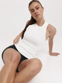Women Taylor Sport Running|Performance-Movement Tank In White