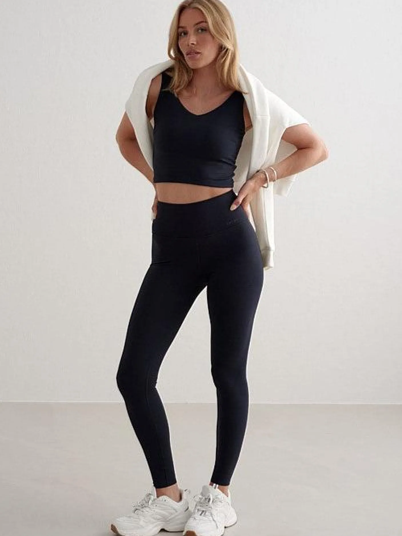 Women Aimn Performance|Tights-Navy Sense Tights