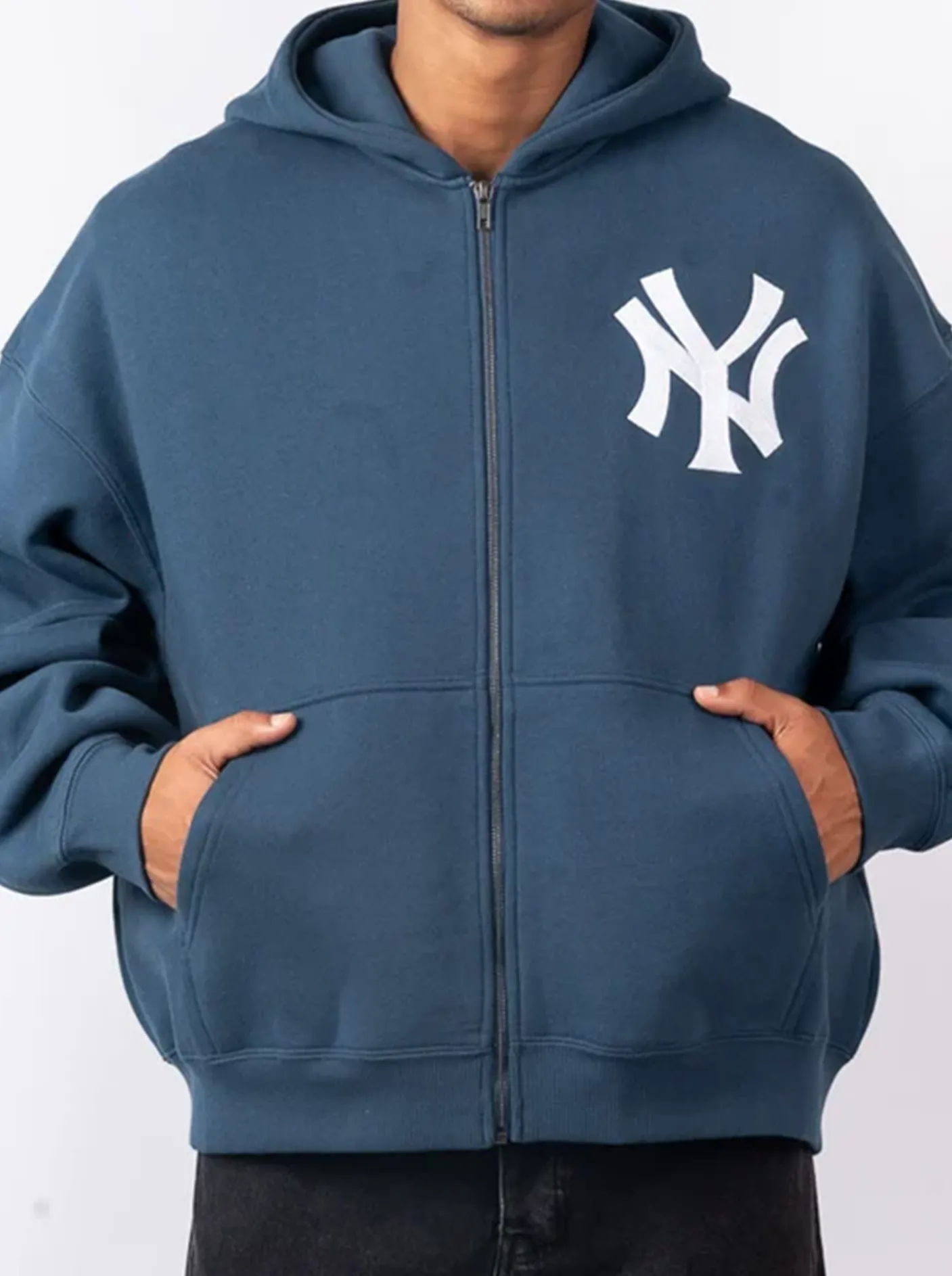 Majestic Hoodies & Crews-New York Yankees FZ Boxy Hoody
