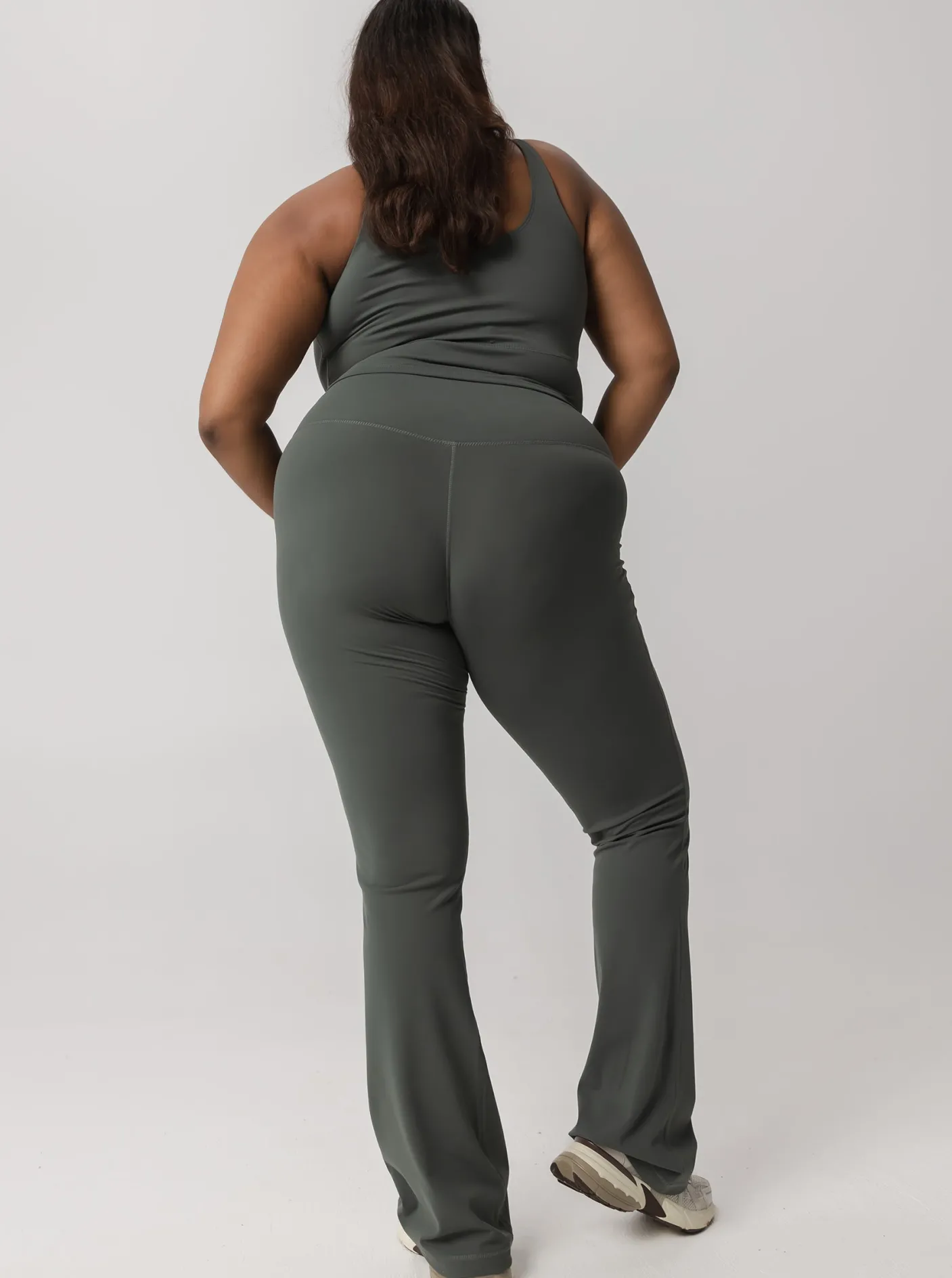 Women Taylor Sport Performance|Tights-Peached Taylor Flared Tight In Eucalyptus