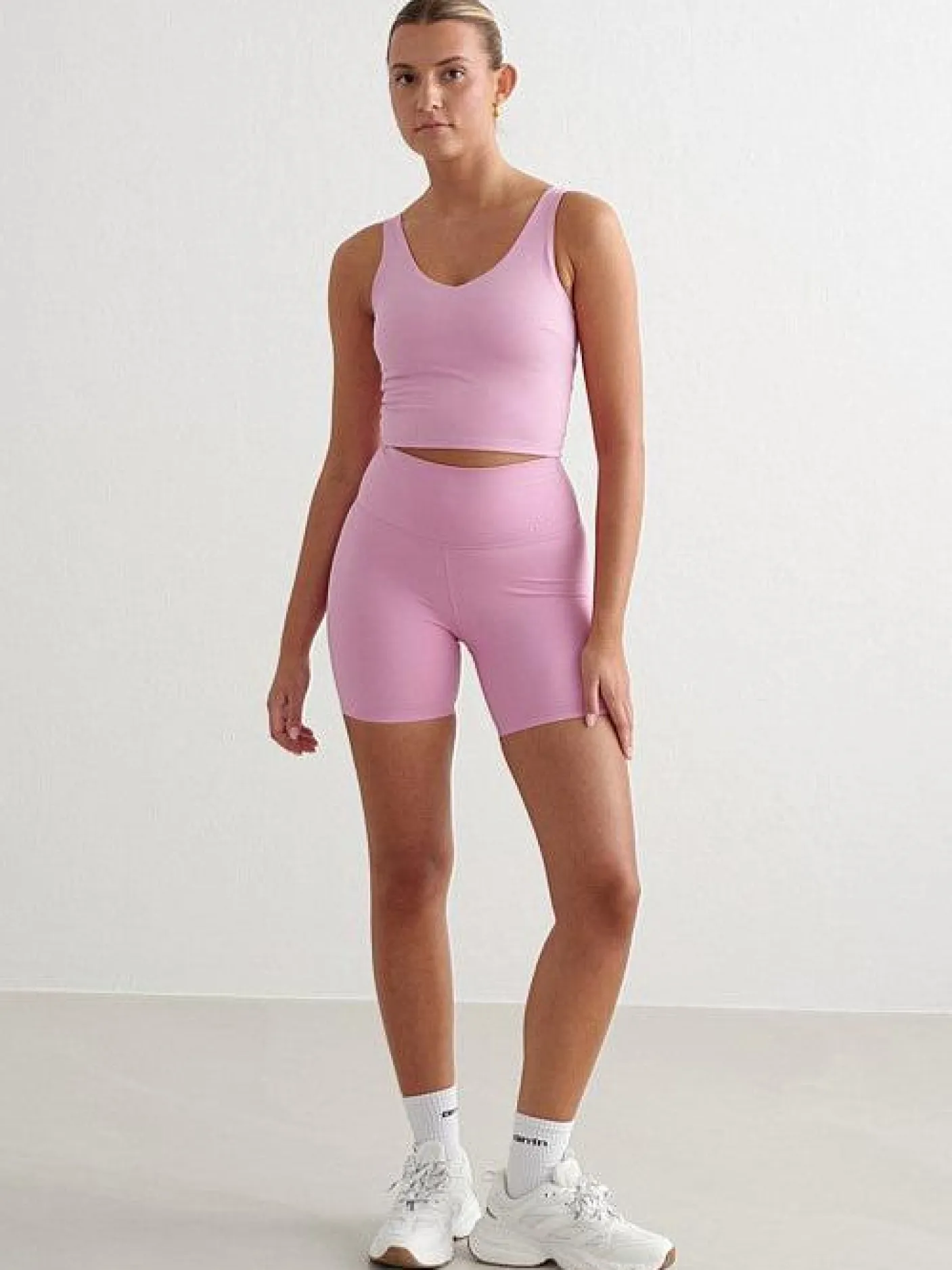 Women Aimn Sports Bras-Peony Pink Sense Bralette