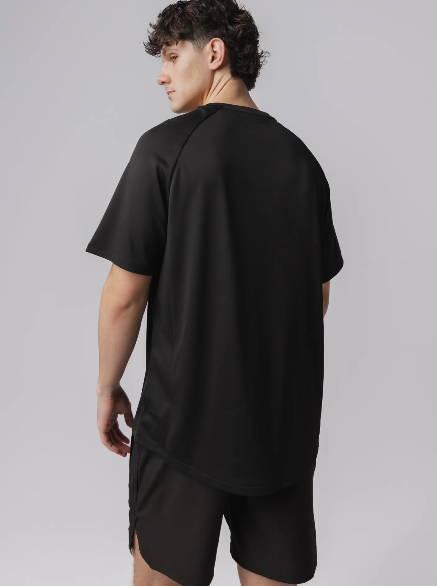 Pursuit of Happiness Training|Performance-Performance Tee in Black