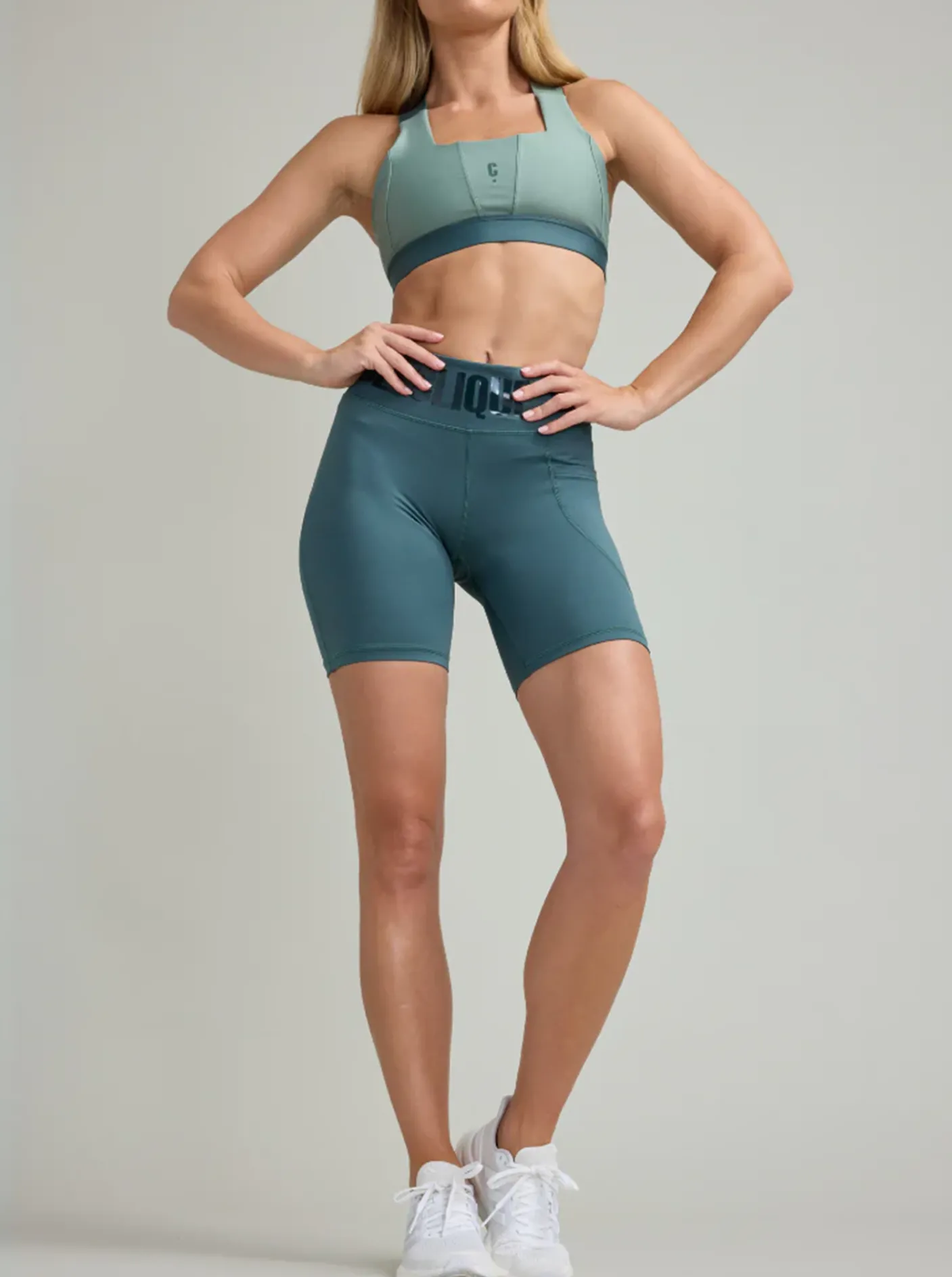 Women Clique Training|Shorts-Power Mid Biker