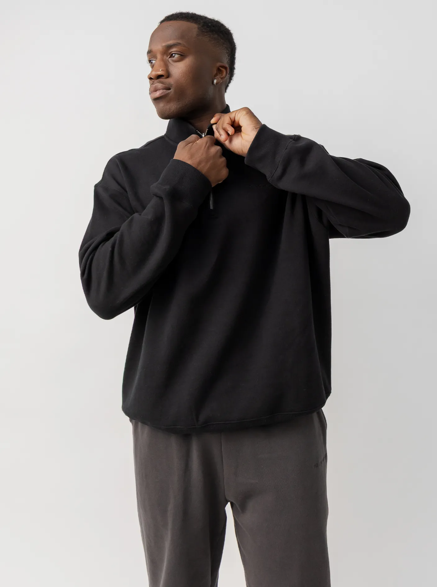 The Joggers Club Hoodies & Crews-Quarter Zip In Solid Black