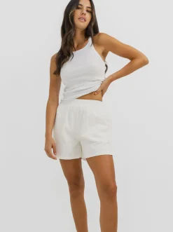 Women Taylor Sport Shorts-Resort Short in White
