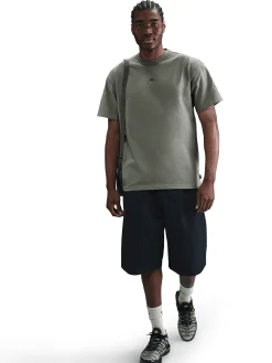 Nike Tees & Singlets-Sportswear Premium Essentials Tee