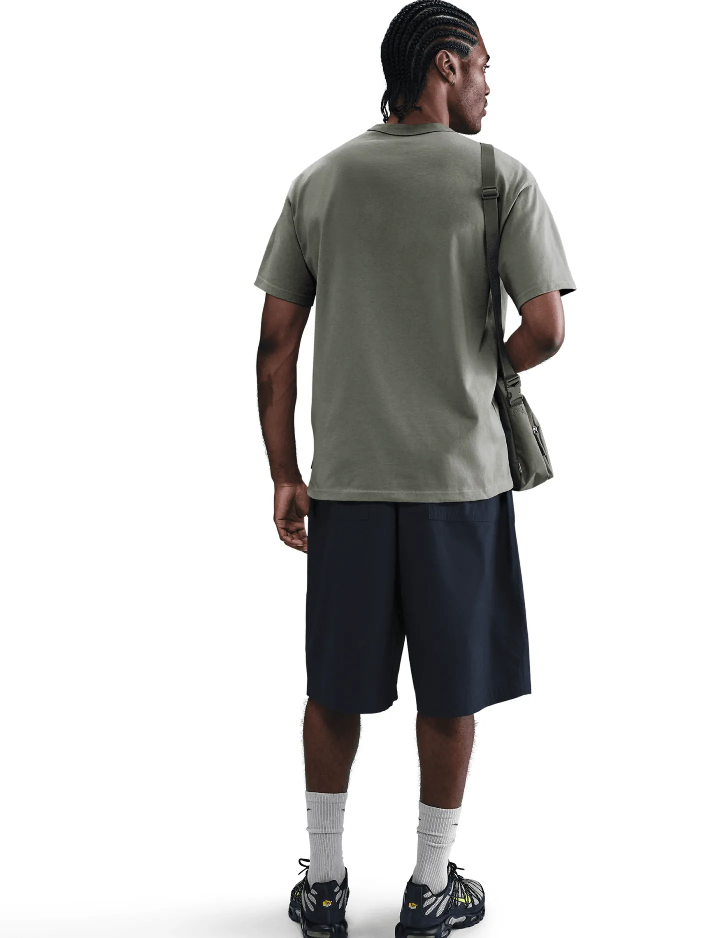 Nike Tees & Singlets-Sportswear Premium Essentials Tee