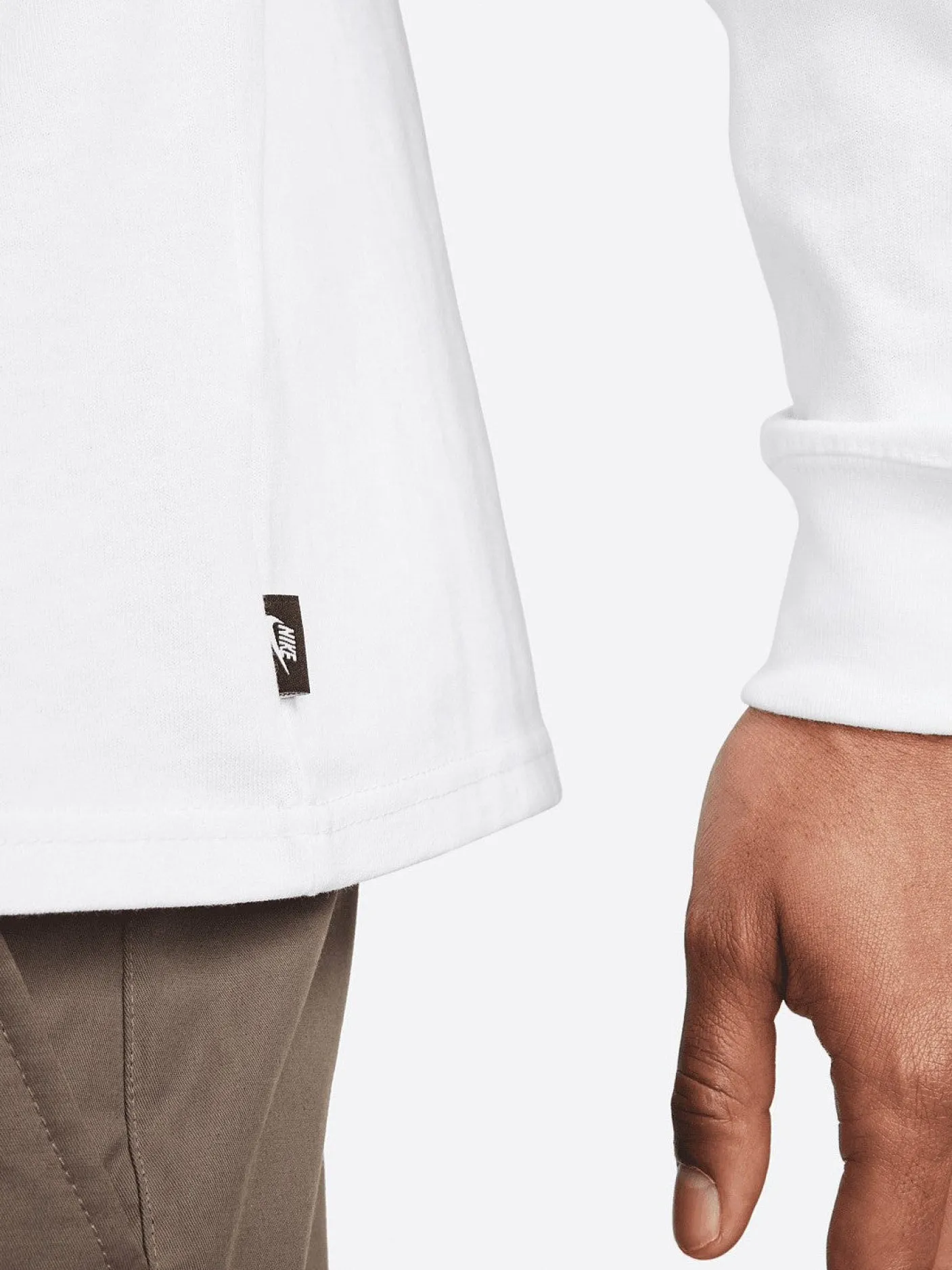 Nike Tees & Singlets-Sportswear Premium Essentials Long-Sleeve Tee