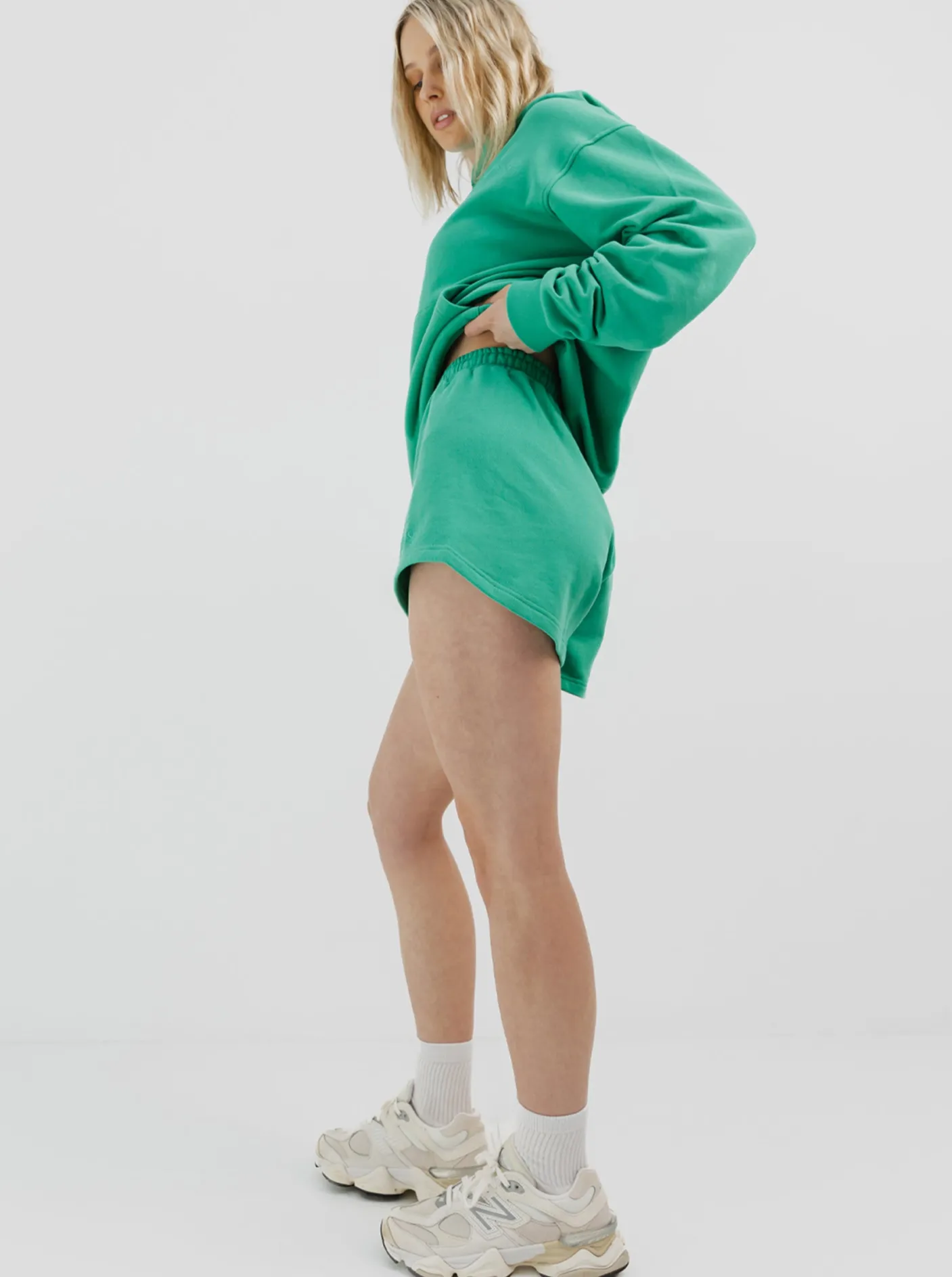 Women Taylor Sport Shorts-Summer Short in Clover