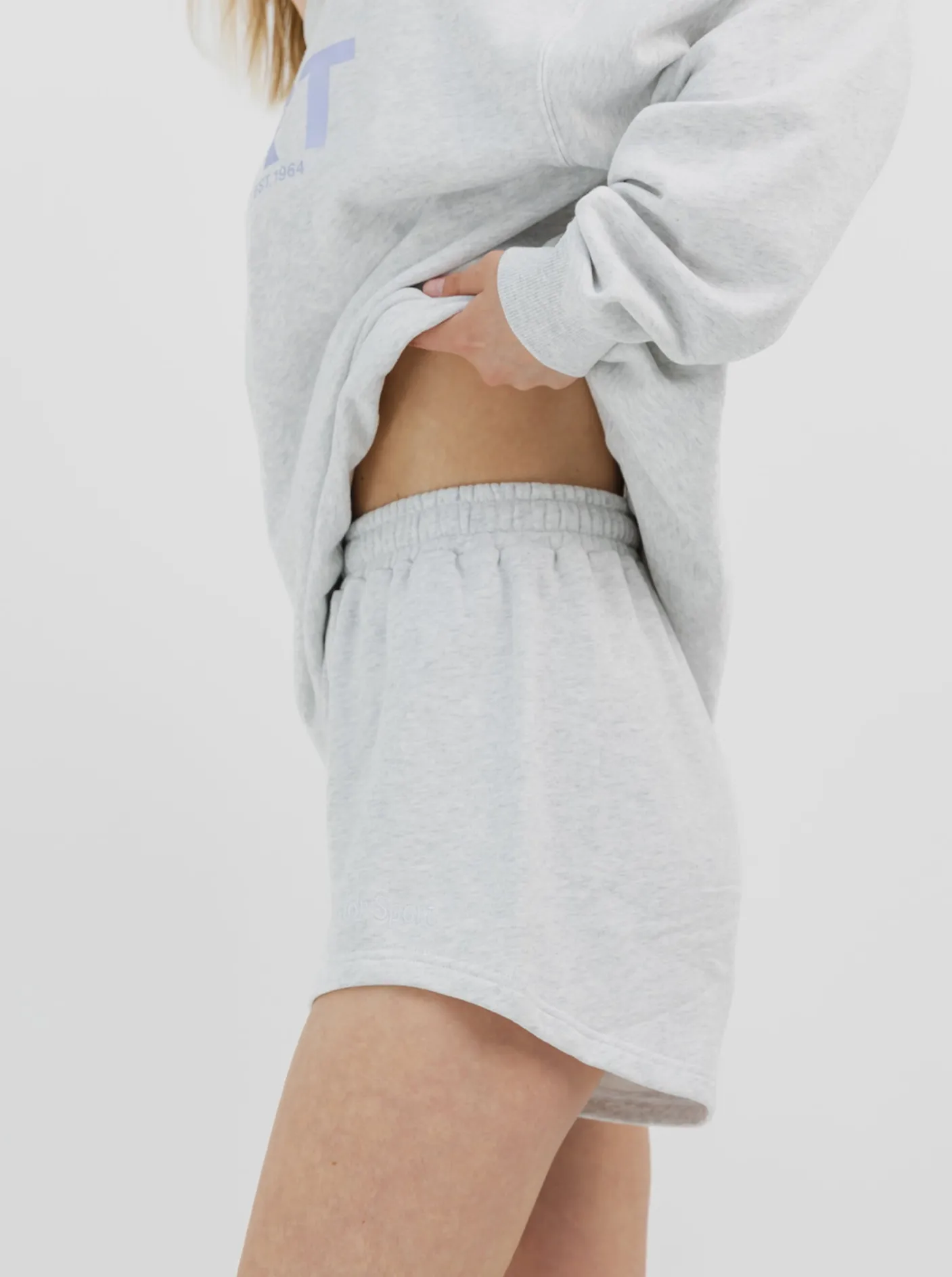 Women Taylor Sport Shorts-Summer Short in Snow Marle