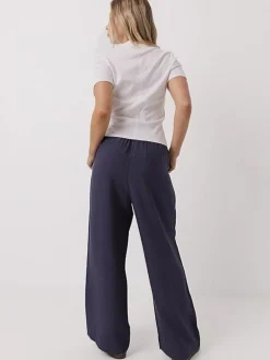 Women Taylor Sport Pants & Sweats-Weekender Pants in Midnight