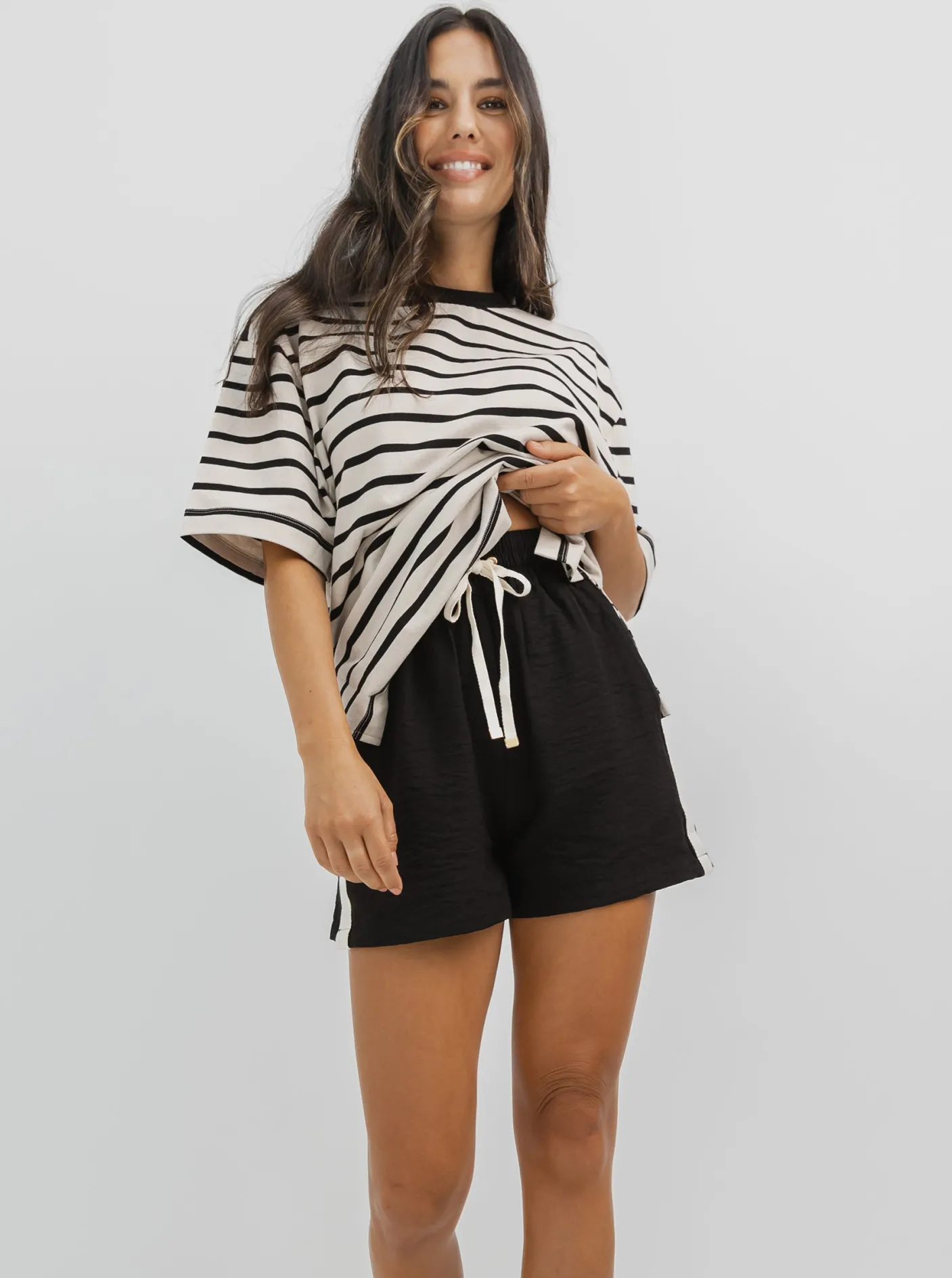 Women Taylor Sport Shorts-Weekender Short in Black